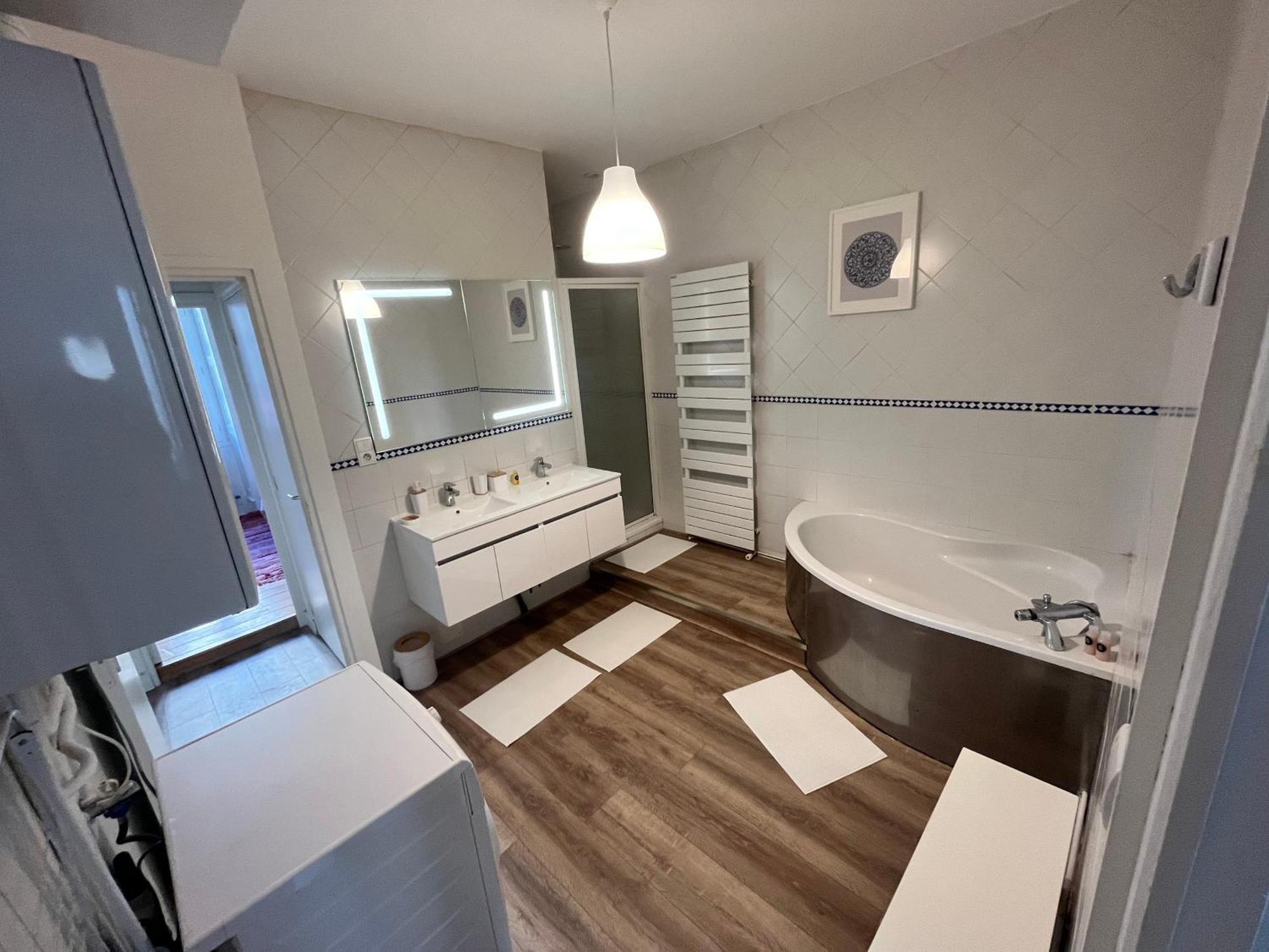 Cosy Center Av Des Etats-unis Appartement